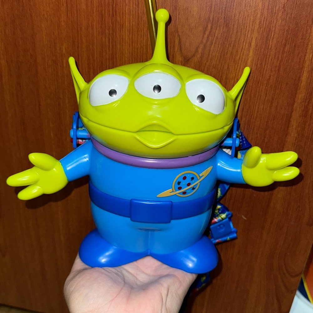 Disney Park Sipper Toy Story alien